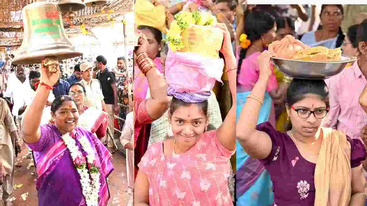 Minister Seethakka: మేడారంలో సమ్మక్క సారలమ్మలకు మంత్రి సీతక్క పూజలు