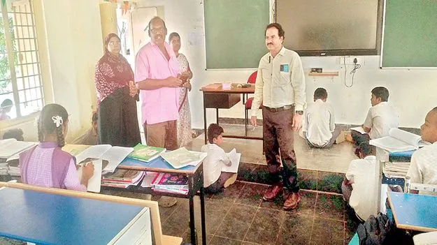 ప్రణాళికతో చదివితే ఉత్తమ ఫలితాలు: డీఈవో