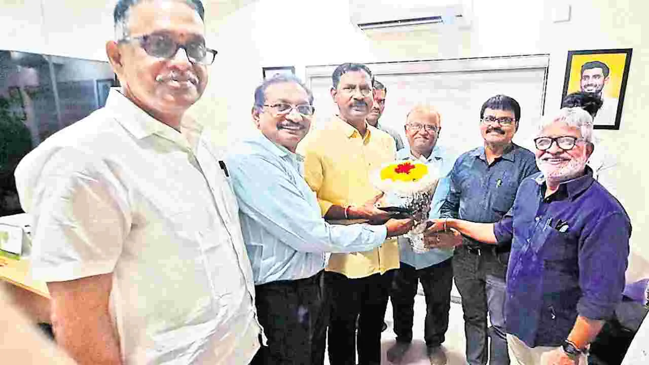 ఉక్కు ఉద్యోగులకు అధిక పెన్షన్