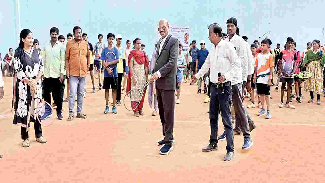 సాధనతోనే ఉజ్వల భవిష్యత్తు