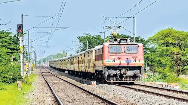 వీక్లీ ఎక్స్‌ప్రెస్‌లకు వీర డిమాండ్‌ 