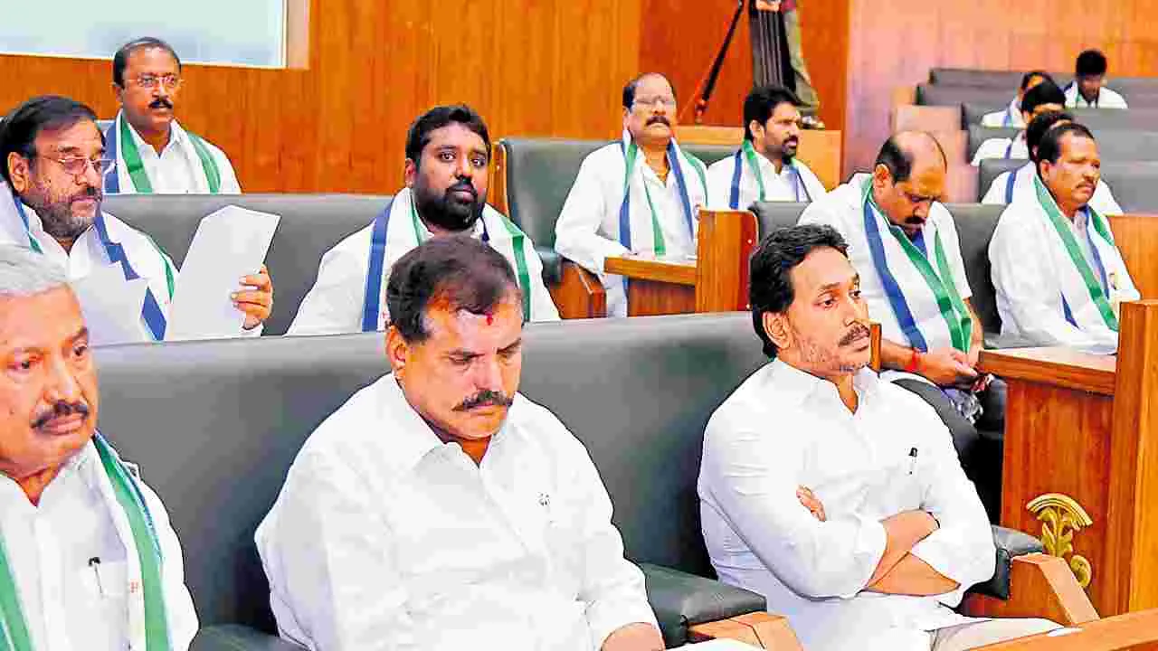 AP Assembly Speaker: 60 డెస్.. టెన్షన్‌...! 