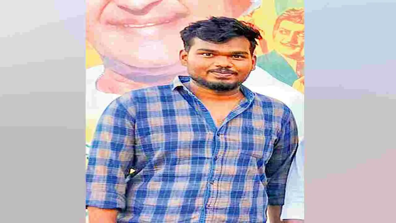 AP Police : ఆయుష్‌ ఆస్పత్రి నుంచి..కార్లో హైదరాబాద్‌ తీసుకెళ్లారు!