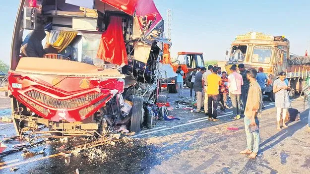 Eluru: నిద్రలోనే మృత్యుఒడికి..