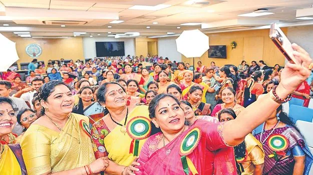 Female Education: ఆడబిడ్డల చదువును ప్రోత్సహించాలి