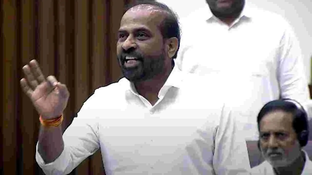 Minister Satya Kumar : స్మగ్లర్లపై సినిమా తీస్తే ఏం ఉపయోగం?
