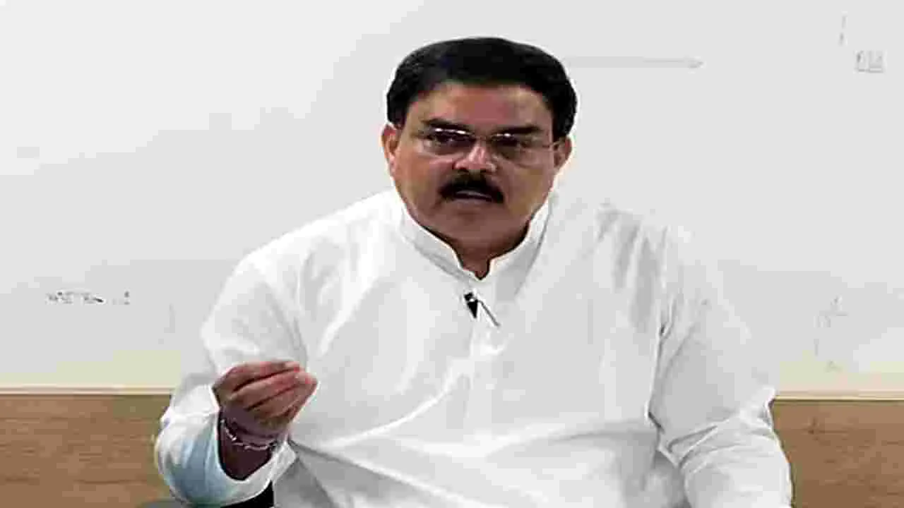 Minister N. Manohar : బియ్యం గోడౌన్ల వద్ద ఏఐ కెమెరాలు