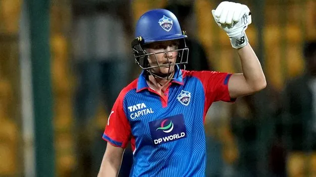 Delhi Capitals : ముంబై జోరుకు బ్రేక్