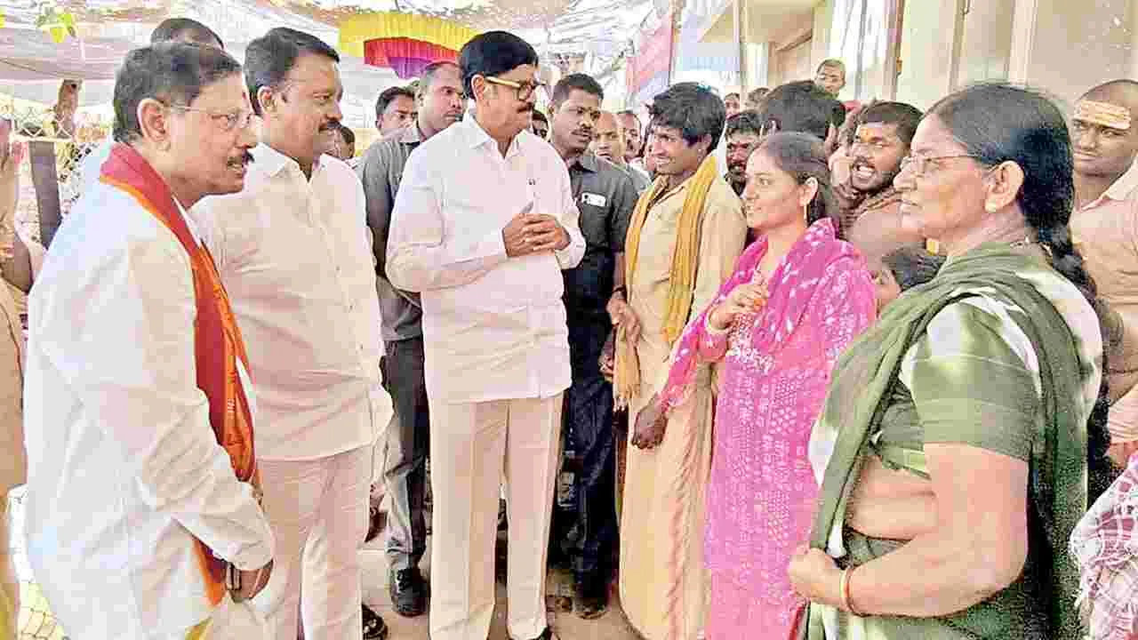 సీఎం దృష్టికి దేవస్థానం సమస్యలు : మంత్రి ఆనం
