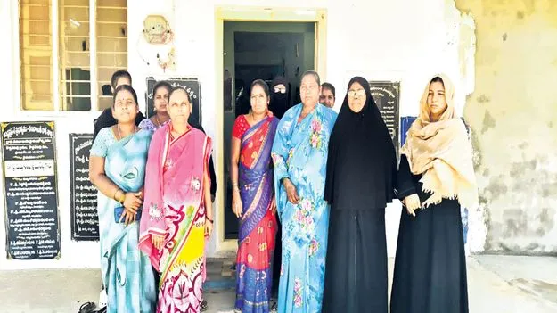  shortage కొత్తచెరువులో తాగునీటికి కటకట