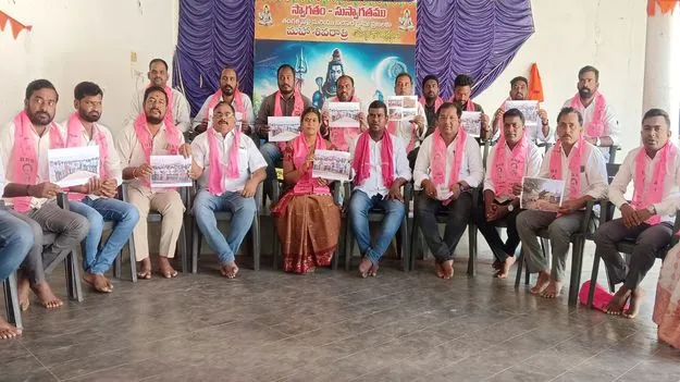 పదవి కోసం కేటీఆర్ను నిందిస్తున్న కేకే