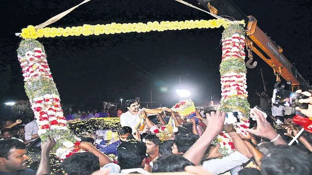 nara లోకేశకు ఘన స్వాగతం