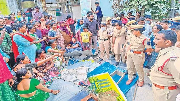 Hyderabad: నిజాంపేటలో హైడ్రా కూల్చివేతలు
