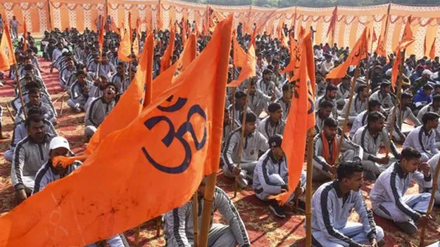 Haridwar: హరిద్వార్ రిషికుల్ కాలేజీలో ఇఫ్తార్.. విరుచుకుపడిన బజ్రంగ్ దళ్ కార్యకర్తలు