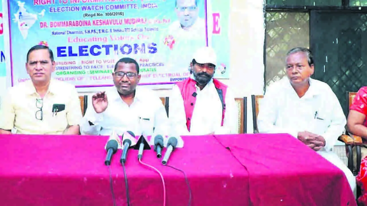 నూరు శాతం ఓటు హక్కు వినియోగించుకోవాలి