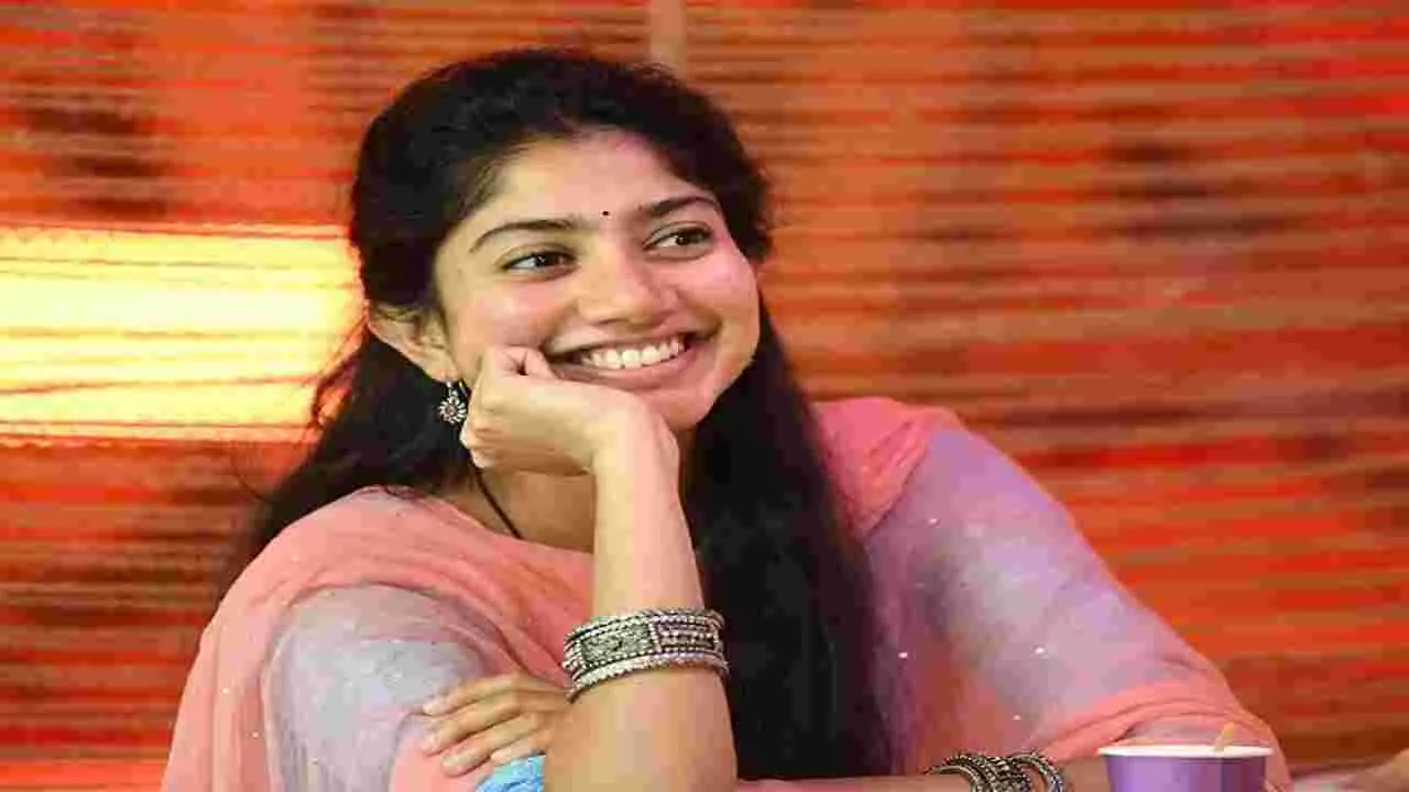 ఆమె హీరోలు ఏమంటున్నారు...