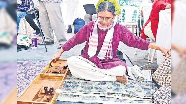 Meenakshi Natarajan: ఏకపక్ష పాలన సాగించడానికి ఇది రాచరికం కాదు