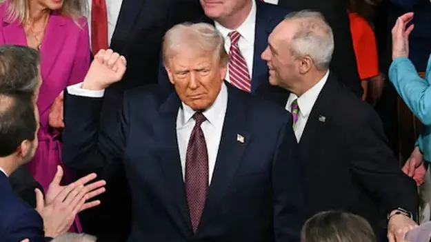 Donald Trump : డ్రిల్ బేబీ డ్రిల్.. ద్రవ్యోల్బణాన్ని ఓడిద్దాం.. కాంగ్రెస్ సమావేశంలో ట్రంప్..