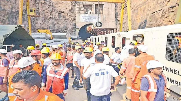 SLBC Tunnel: ఎస్‌ఎల్‌బీసీ సహాయక చర్యలు.. కన్వేయర్‌ బెల్టుకు మరమ్మతులు