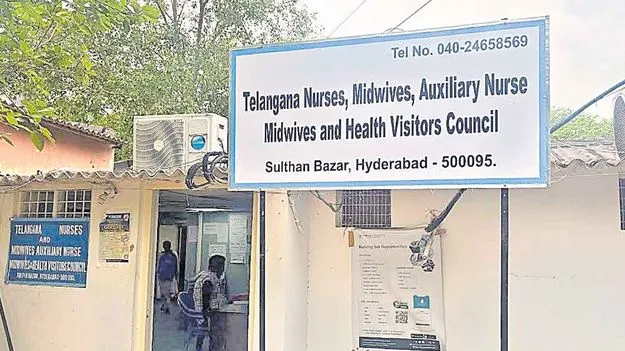Nursing Council: నర్సింగ్‌ కౌన్సిల్‌.. పైసా వసూల్‌ 