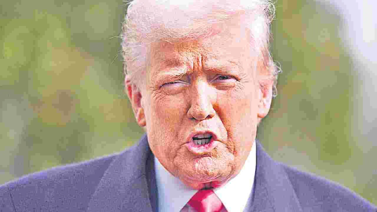 US tariffs: త్వరలో భారత్, చైనాపై పరస్పర సుంకాలు