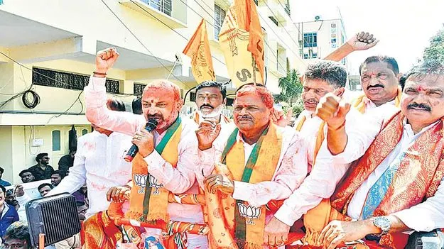 Bandi Sanjay: 317జీవోపై బీజేపీ పోరాటాన్ని టీచర్లు మరువలేదు