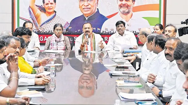 Meenakshi Natarajan: పార్టీలో సీనియర్లు ఎవరు? 