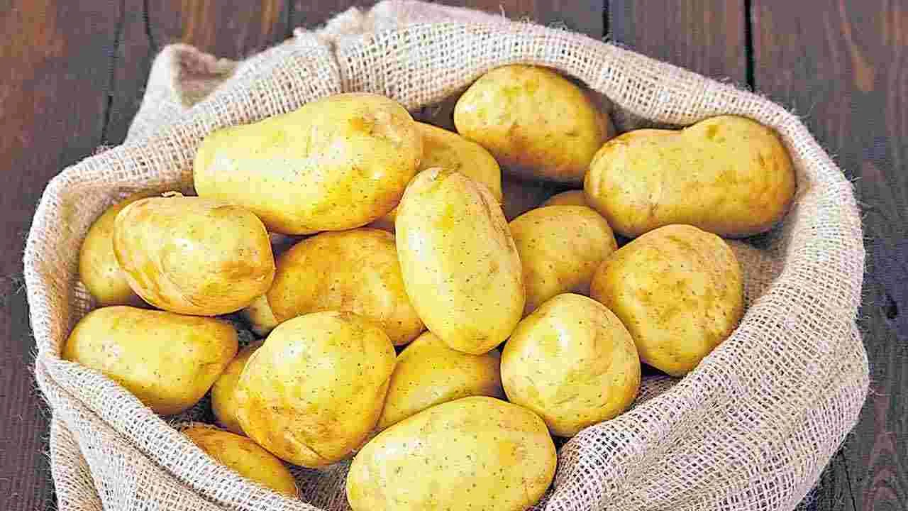 Kitchen Tips: ఆలుగడ్డలు నిల్వ ఉండాలంటే...