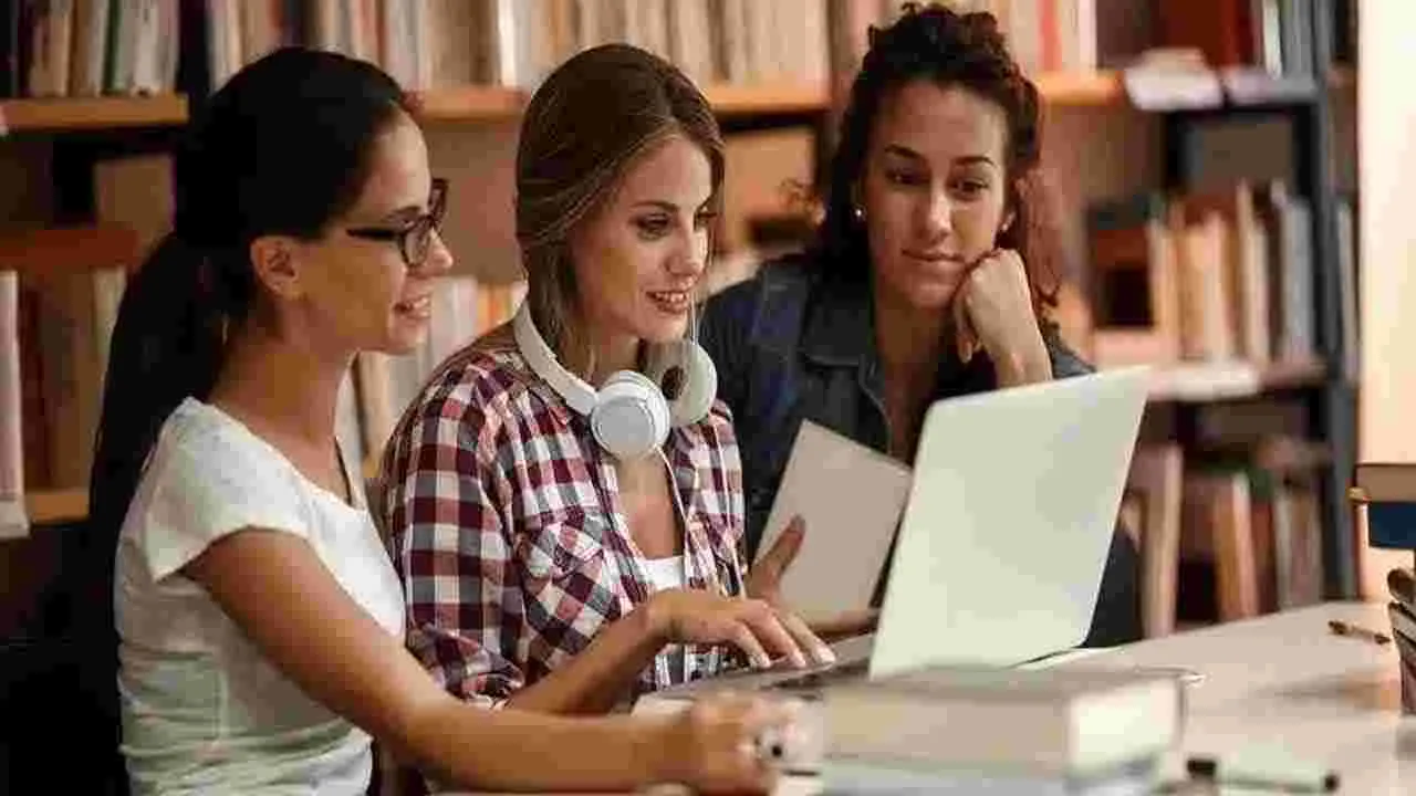 AP Inter Exams: ఇంటర్ హాల్ టికెట్లు విడుదల.. ఇలా డౌన్ లోడ్ చేసుకోండి