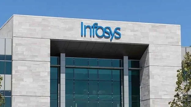 Infosys: ఉద్యోగాలు తీసేశారు.. జోక్యం చేసుకోండి