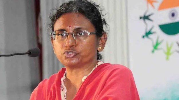 AICC: ఏఐసీసీ ఇన్చార్జ్ మీనాక్షితో కార్పొరేషన్ చైర్మన్ల కీలక భేటీ.. ఏం చర్చించారంటే..