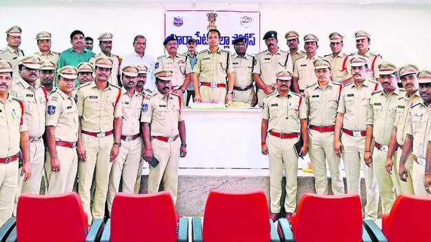 ఉపాధ్యాయ ఎమ్మెల్సీ ఎన్నికలకు పటిష్ఠ బందోబస్తు