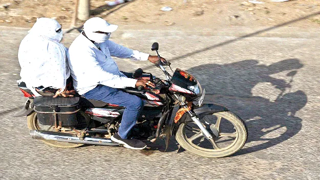 Temparature : మార్చిలోనే భగభగలు