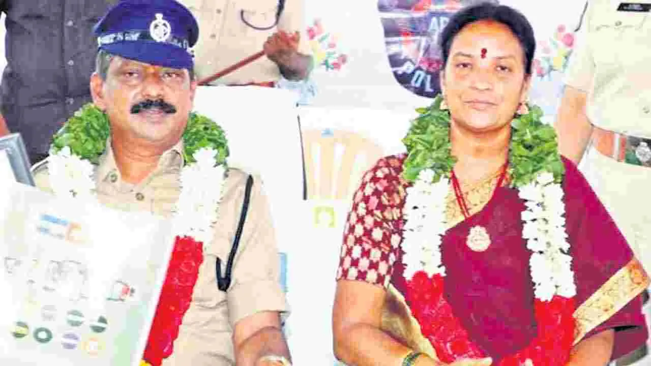 Tirumala Suicide: యూకే నుంచి కూతురు, అల్లుడిని రప్పించి..