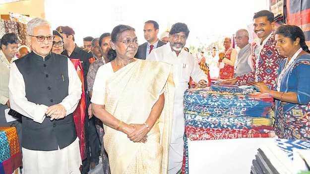 Telangana: హస్తినలో తెలంగాణ శోభ