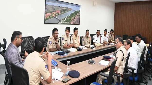 రోడ్డు ప్రమాదాల నియంత్రణకు పటిష్ట చర్యలు 