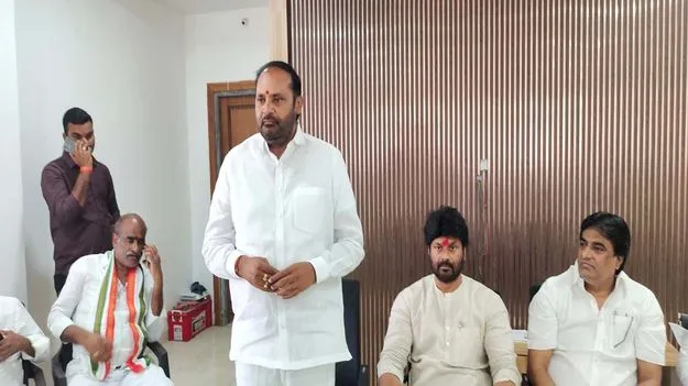 కష్టపడి పని చేసే వారికే పార్టీ పదవులు