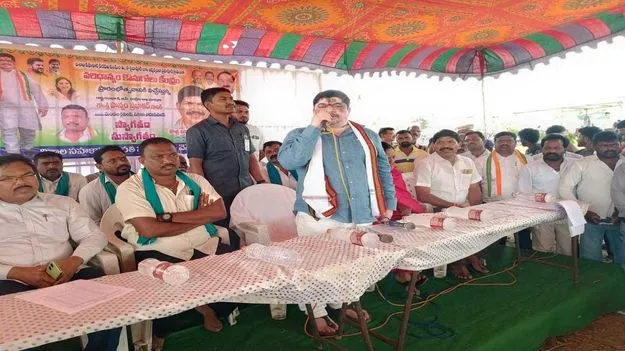 రైతులకు ఏ కష్టం రాకుండా చూస్తాం