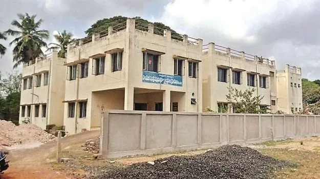 అన్నింటికి ఒక్కరేనా..?