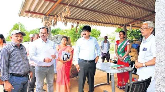 లారీలు సమయానికి పంపకపోతే క్రిమినల్ కేసులు