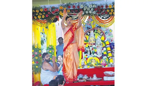 కన్నుల పండువగా శ్రీ వేంకటగిరి లక్ష్మీనర్సింహస్వామి కల్యాణం 