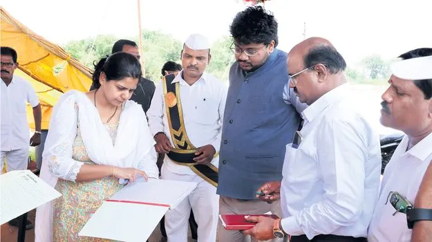 ప్రతీ ధాన్యం గింజను కొనుగోలు చేస్తాం