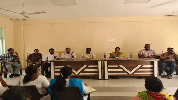 కుష్టు వ్యాధి రహిత సమాజానికి కృషి చేయాలి