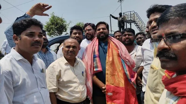 సింగరేణి రిటైర్డ్ కార్మికులకు రూ.10వేల పెన్షన్ ఇవ్వాలి