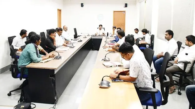 నిబంధనలు పాటిస్తేనే అనుమతులు
