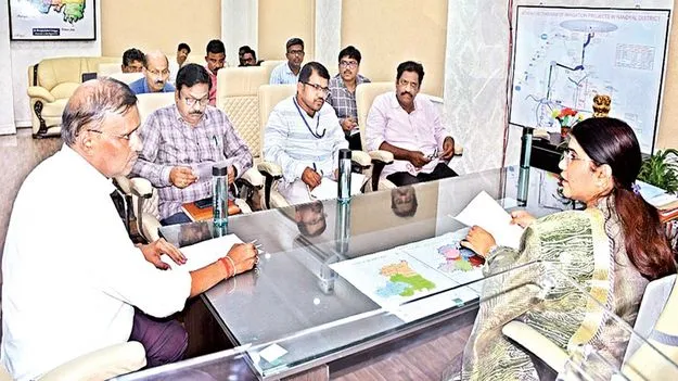 రైతులకు మెరుగైన సౌకర్యాలు అందించాలి