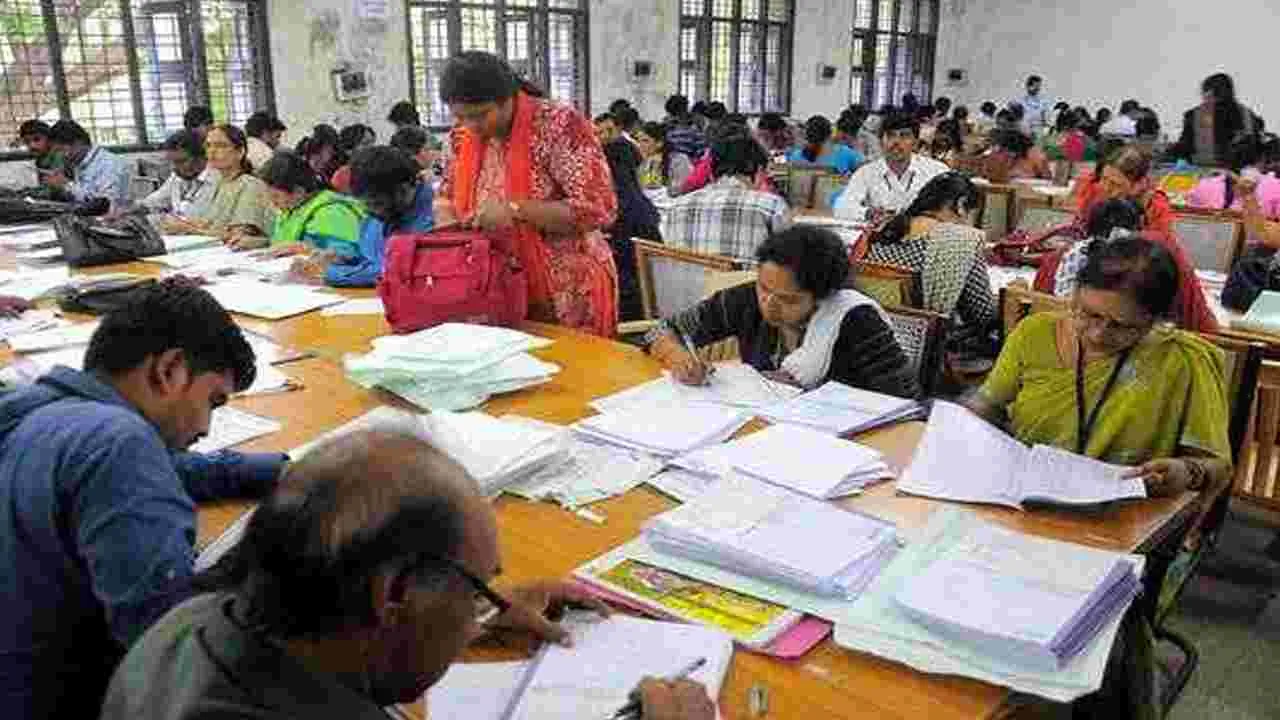 తెలుగులో రాసిన వారెందరు ఎంపికయ్యారు?