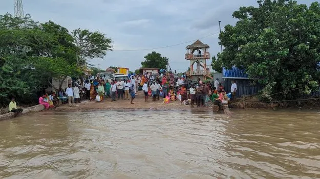 అదిగదిగో.. ఆశల వారధి