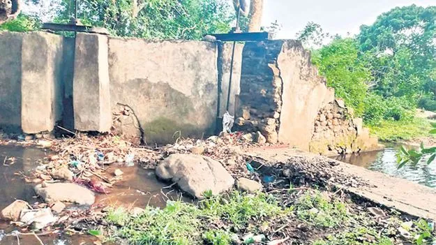 సాగునీటికి ఇక్కట్లు