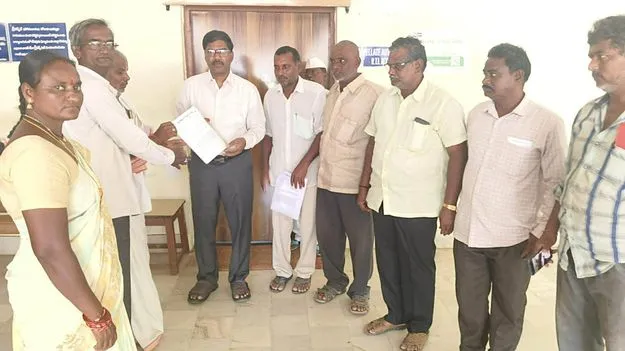 కాల్వల మరమ్మతులు సకాలంలో చేయించండి